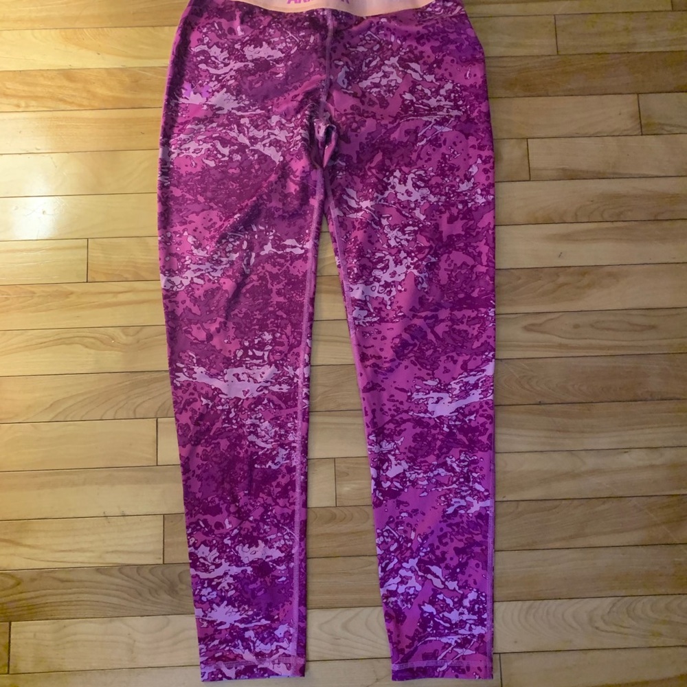❄️ Girl’s Under Armour leggings